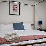 Cozysuites Nlg W Pool Bowling Alley Sauna #05